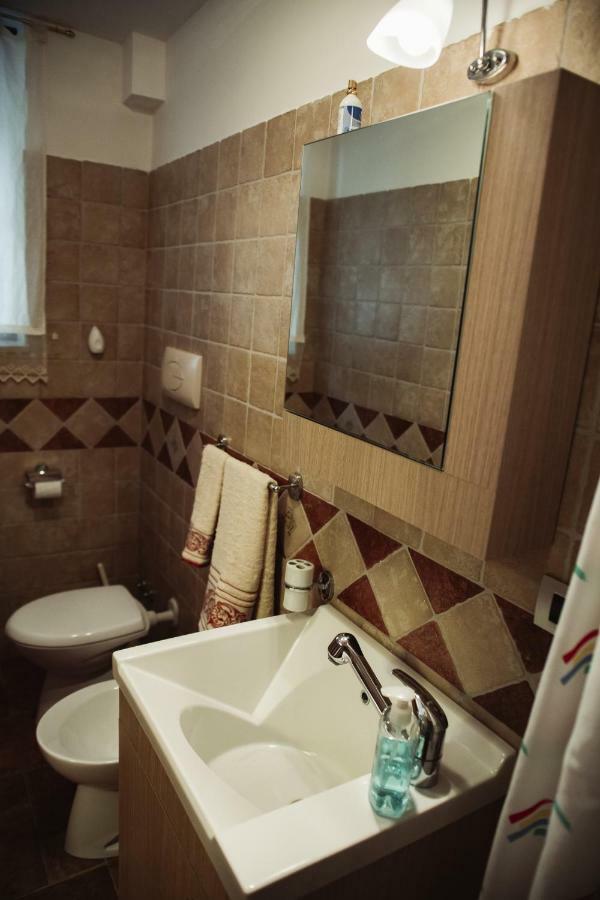 Allegretti'S House Venosa, Ospitalita E Accoglienza エクステリア 写真